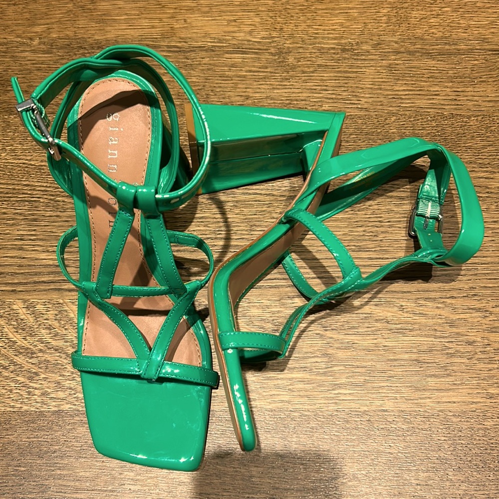 Gianni Bini - Bexxlie Patent Strappy Square Toe Sculptural Heel Dress Sandals